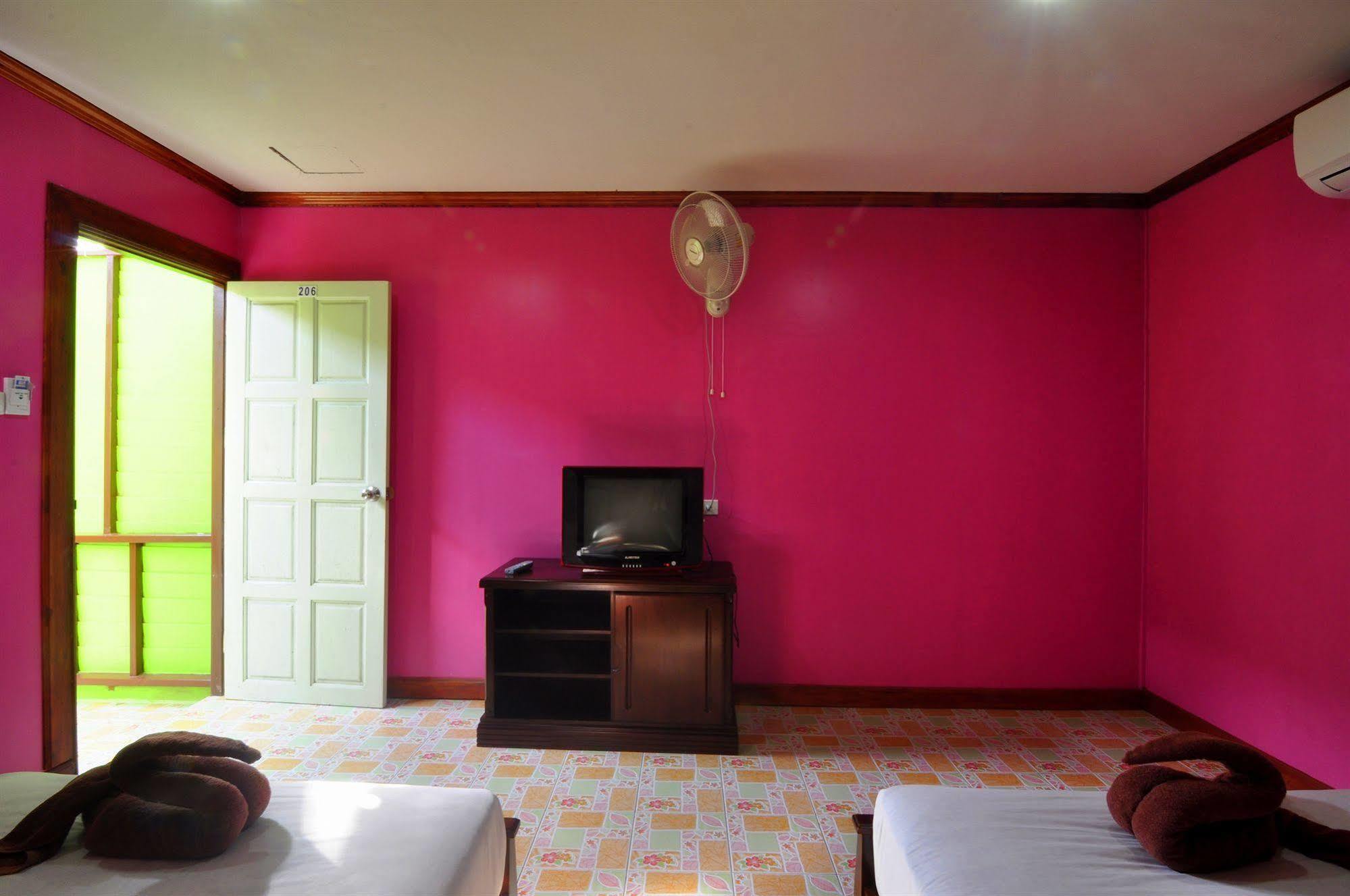 Phi Phi Sand Sea House Extérieur photo
