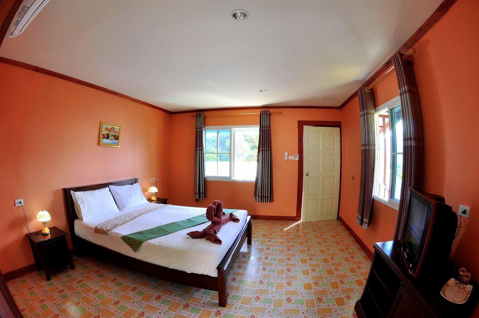 Phi Phi Sand Sea House Extérieur photo